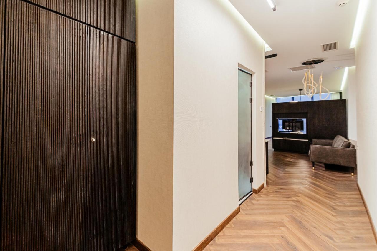 Meta Business Hotel By King David Tbilisi Exterior photo